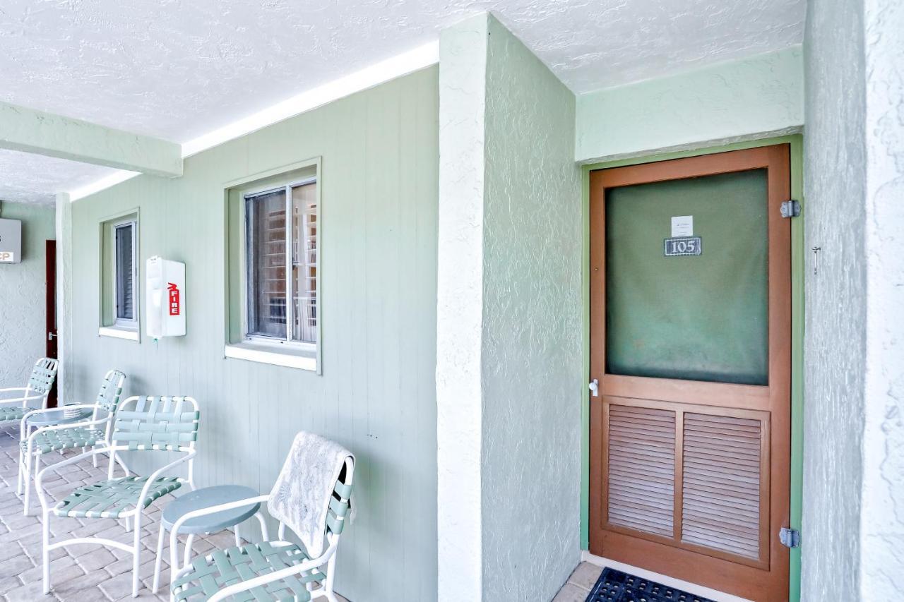 Nautilus 105 Apartment Anna Maria Exterior photo